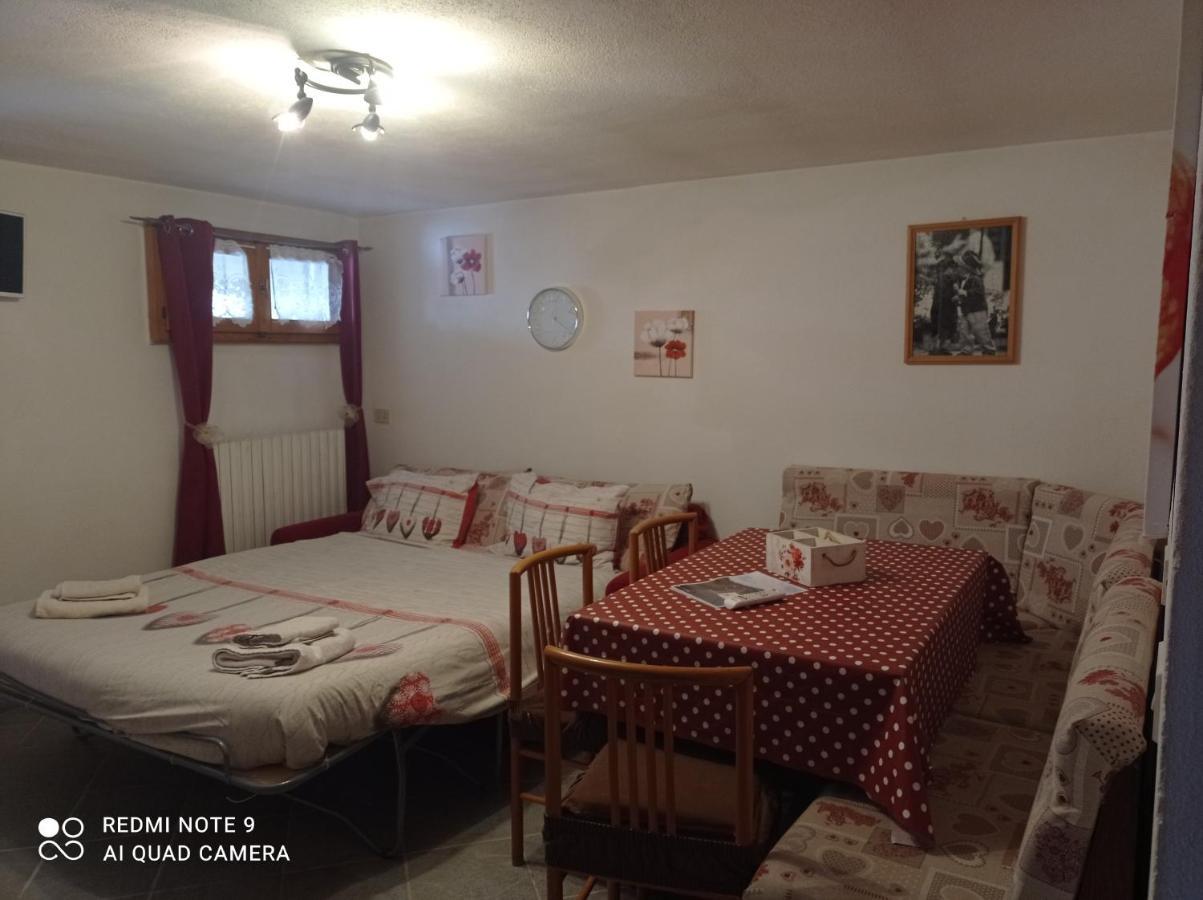 Canton 520 Camera Matrimoniale E Appartamento Self Check In Livigno Exterior foto